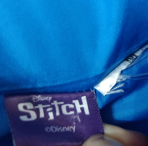 Disney Exclusive STITCH Women's Blue Puffer Jacket, size M, New 💖 No Tags - Picture 10 of 15